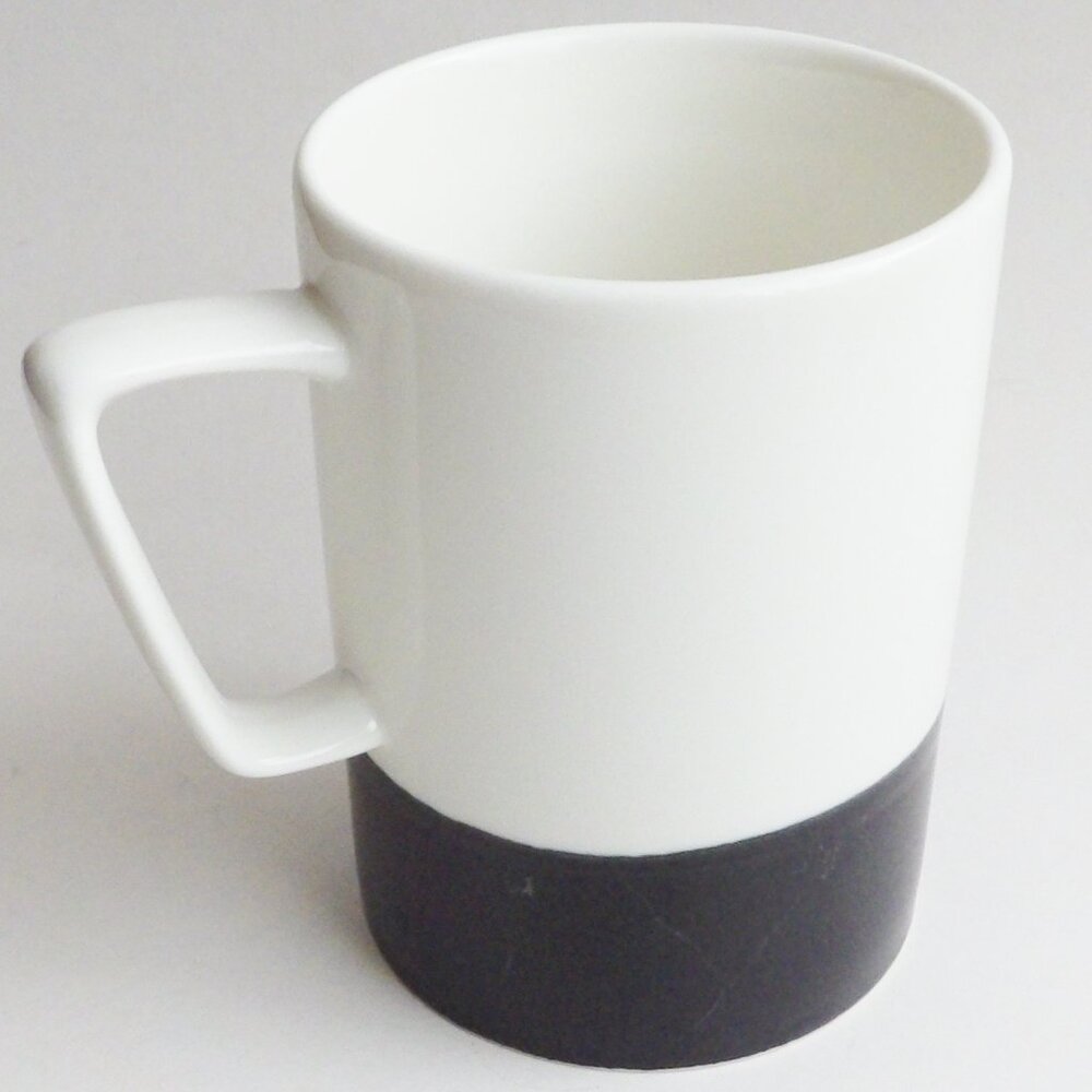 Starbucks 2013 Black & White Coffee Mug 16 oz. Glossy & Matte